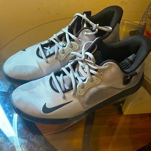 Nike Renew KOBe , Neat and in good comfortable look